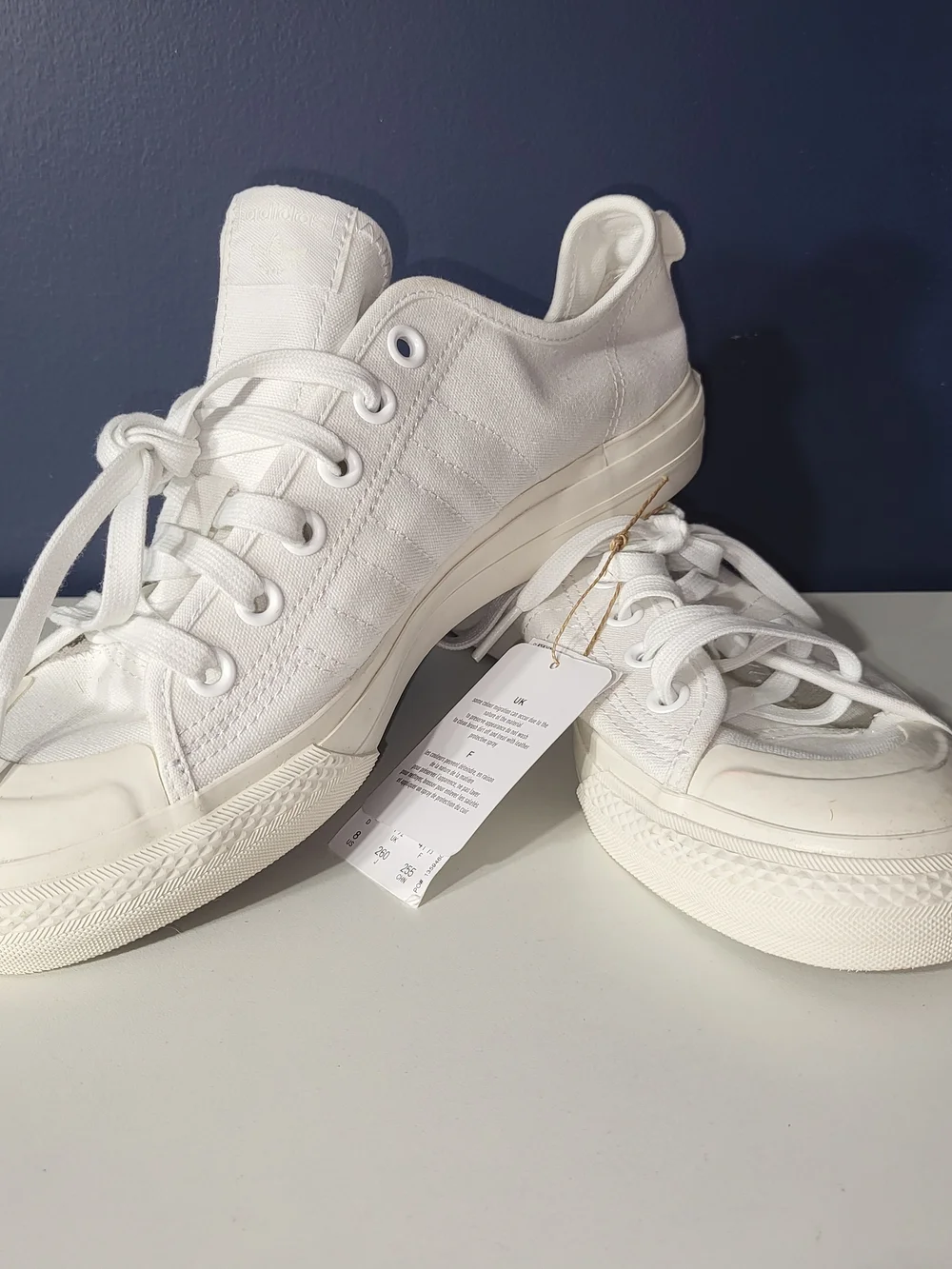 ADIDAS Nizza RF Mens Size 8 White Canvas Low-Top Sneakers